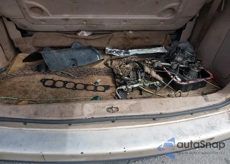 1994 Nissan Quest Xe/Gxe z USA, uszkodzony, nr VIN 4N2DN11W9RD826084